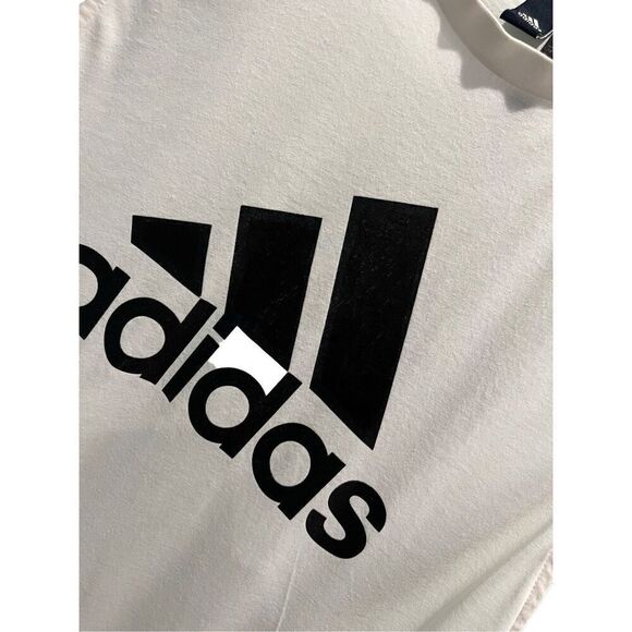 Adidas sleeveless tank top - Picture 2 of 7